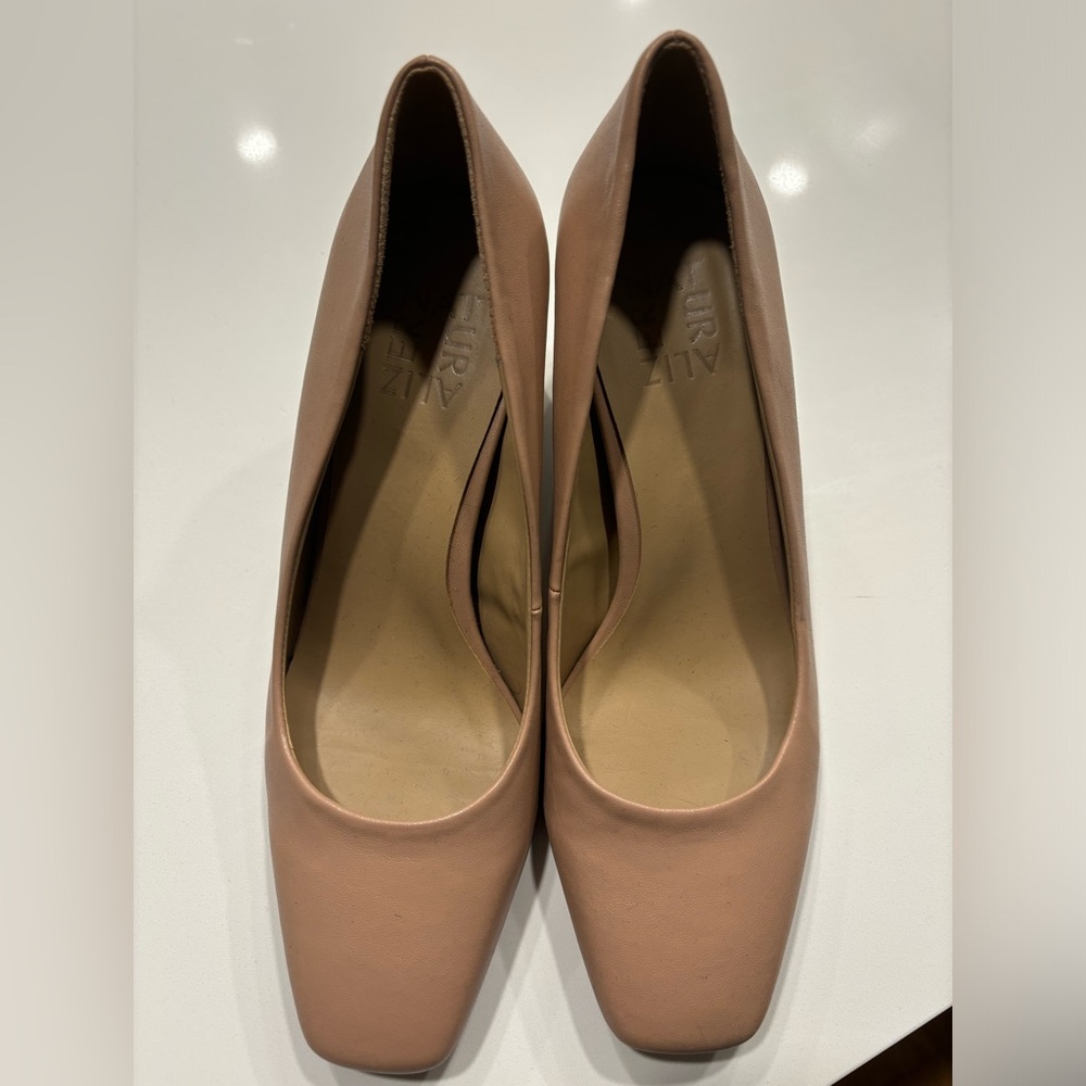 Naturalizer Warner Pump- blocked heel